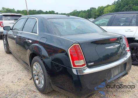 2012 Chrysler 300 Limited z USA, uszkodzony, nr VIN 2C3CCACG0CH277349